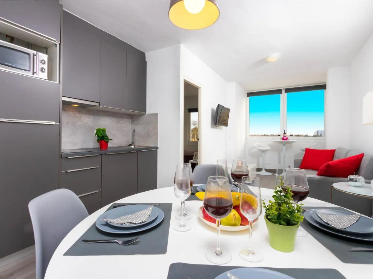 Apartment Port Mistral Empuriabrava